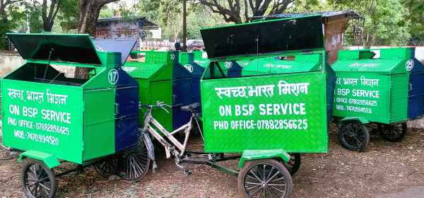 Bhilai Township में कचरा उठाने की नई व्यवस्था के साथ बवाल शुरू, अपने हाथों से ही रोज रिक्शा में डालना होगा गार्बेज