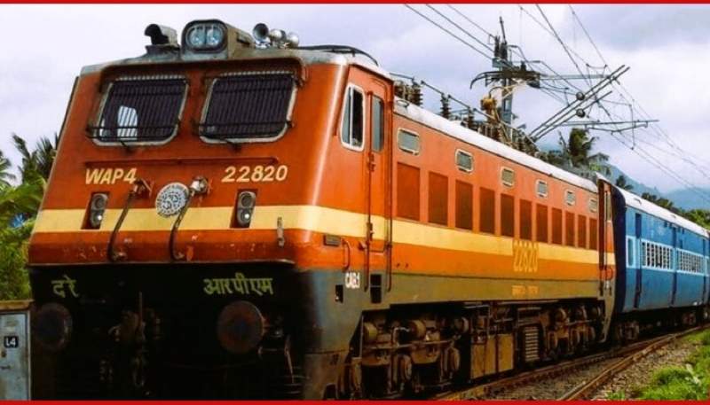 सिकंदराबाद रेल मंडल के पेद्दपल्ली जंक्शन पर अब ठहरेगी ट्रेन, इधर-अमृतसर नहीं निजामुद्दीन तक चल रही रेलगाड़ी
