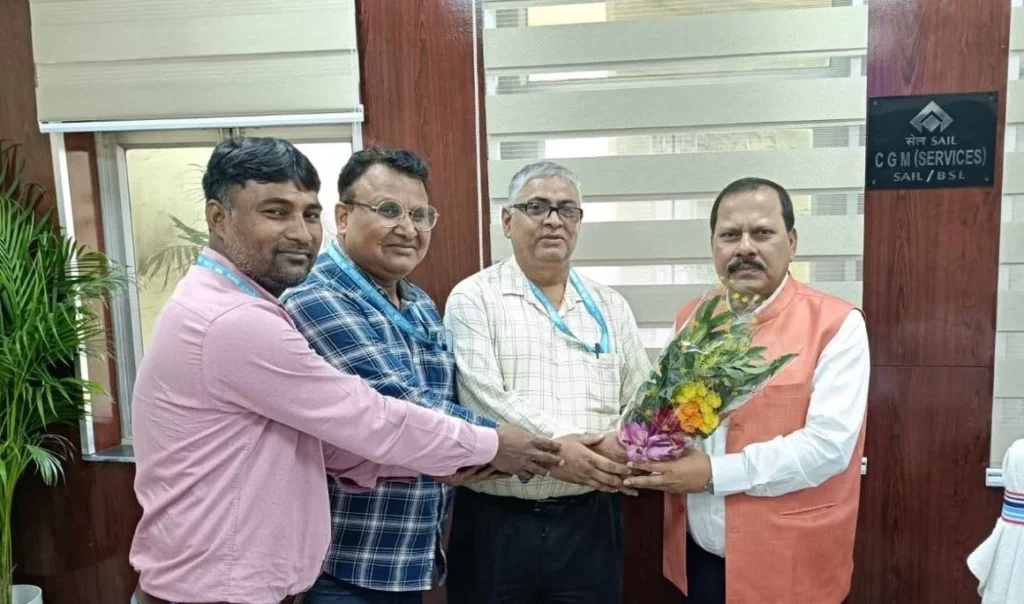 BSL OA congratulated ED CR Mahapatra, Anil Kumar, MP Singh and BSP's ED operation Rakesh Kumar, see photo
