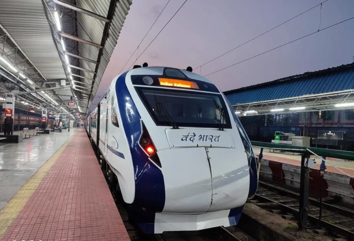 Bilaspur-Nagpur Vande Bharat Express completes 2 years Bilaspur-Nagpur Vande Bharat Express completes 2 years