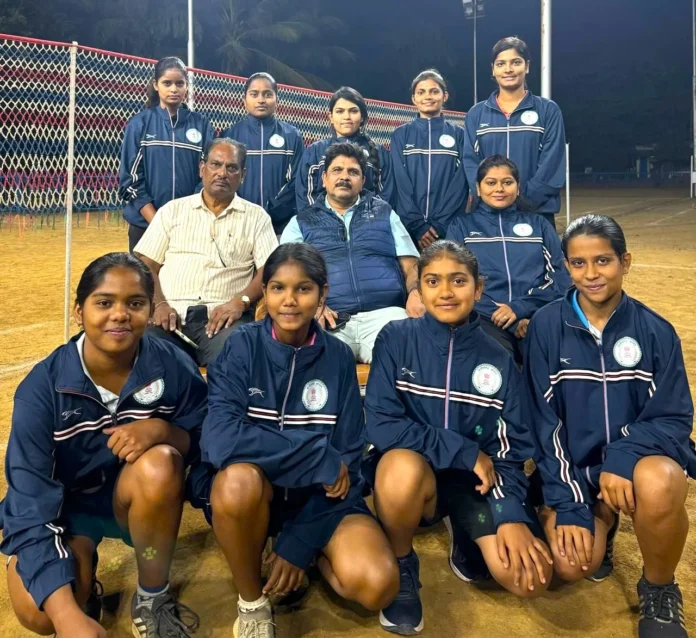 Chhattisgarh senior women's ball badminton team will show its strength in Maharashtra, these are the players Chhattisgarh senior women's ball badminton team will show its strength in Maharashtra, these are the players