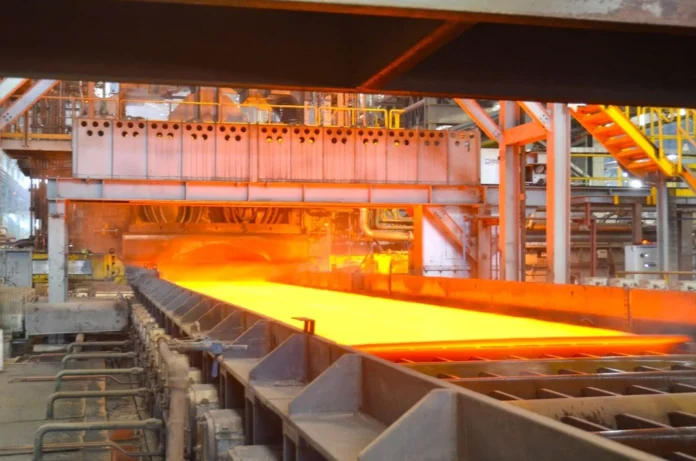 Government's response on 300 metric tonne raw steel capacity and Domestic Steel Manufacturer (1) Government's response on increasing domestic steel production