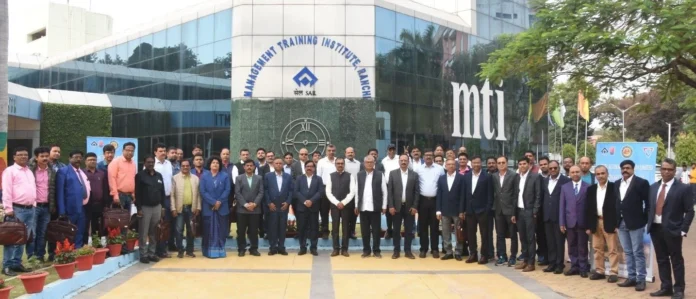 SAIL Jharkhand Group of Mines Big news from the 12th tripartite safety meeting of BSL officials-union leaders SAIL Jharkhand Group of Mines: Big news from the 12th tripartite safety meeting of BSL officials-union leaders