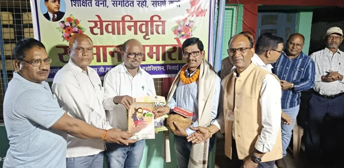 BSP SC-ST Employees Association bid farewell to employees and officers retired from coke oven-plate mill (1) BSP SC-ST Employees Association bid farewell to employees and officers retired from coke oven-plate mill (1)