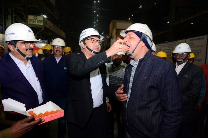 Bokaro Steel Plant creates new production record in entire SAIL, ED Works congratulates employees Bokaro Steel Plant creates new production record in entire SAIL, ED Works congratulates employees