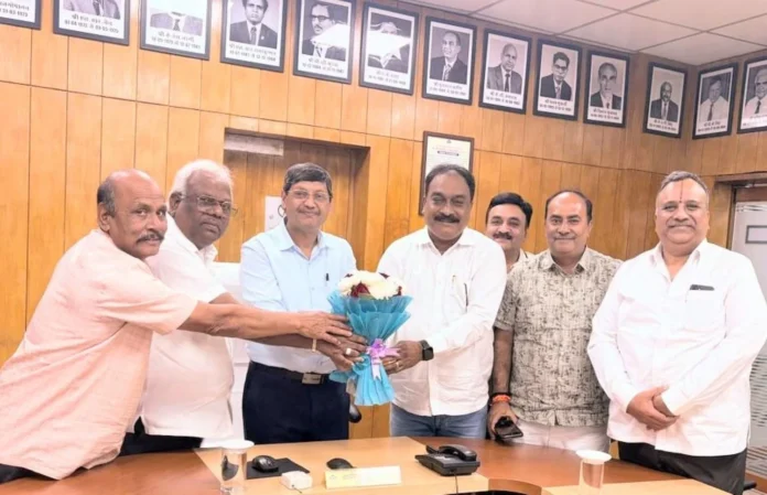Contractors met Rakesh Kumar ED Works of Bhilai Steel Plant, read what happened Contractors met Rakesh Kumar, ED Works of Bhilai Steel Plant, read what happened