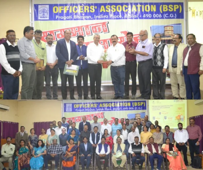ED works Anjani Kumar also retired along with 17 officers, said this on the stage of BSP OA… ED works Anjani Kumar also retired along with 17 officers, said this on the stage of BSP OA…