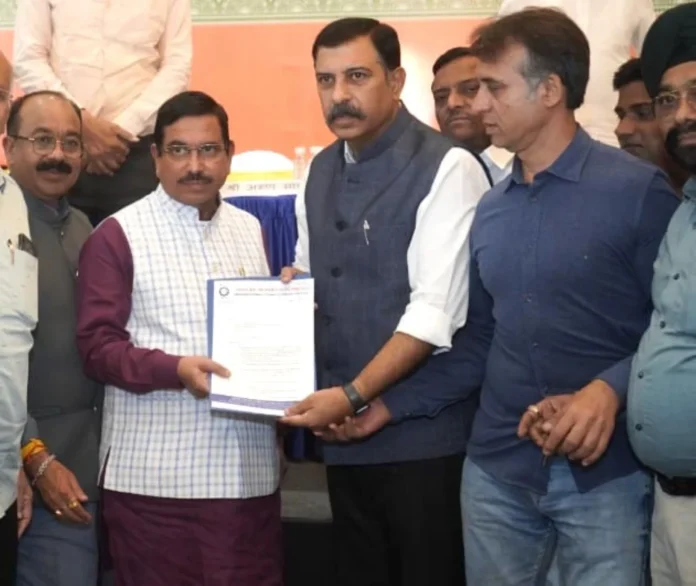 Union Budget 2025-26 Chhattisgarh Chamber of Commerce praised the Minister, but made this demand on GST Union Budget 2025-26: Chhattisgarh Chamber of Commerce praised the Minister, but made this demand on GST, returns