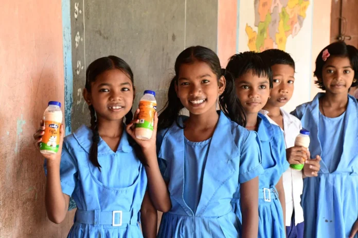 SAIL Rourkela Steel Plant School children will get bottled milk, MoU renewed SAIL Rourkela Steel Plant: School children will get bottled milk, MoU renewed